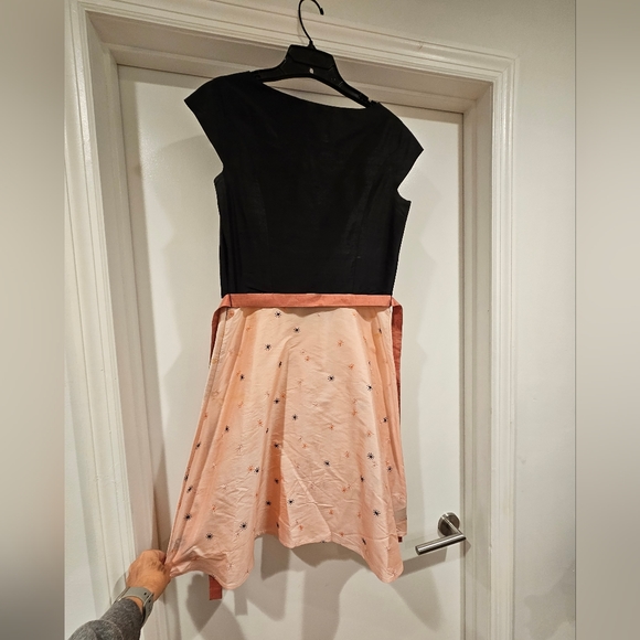 Vintage Betsey Johnson Size 8 Dress - Picture 7 of 10